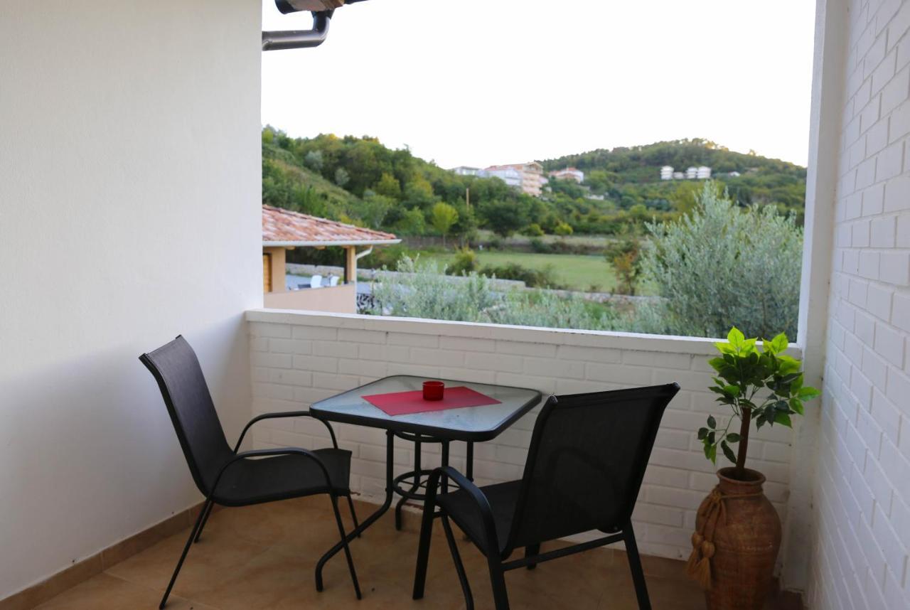 Hotel La Hacienda Ulcinj Esterno foto