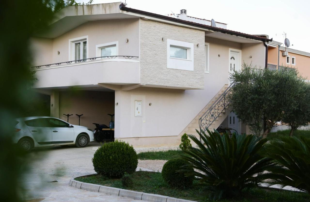 Hotel La Hacienda Ulcinj Esterno foto