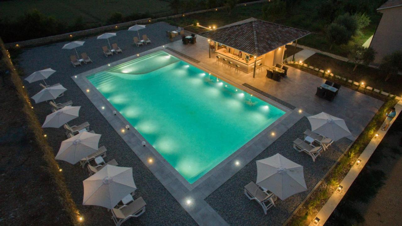 Hotel La Hacienda Ulcinj Esterno foto