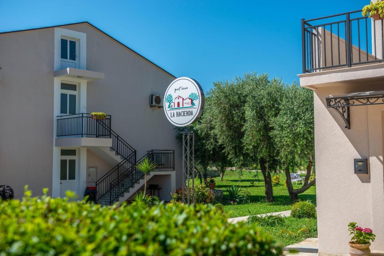 Hotel La Hacienda Ulcinj Esterno foto