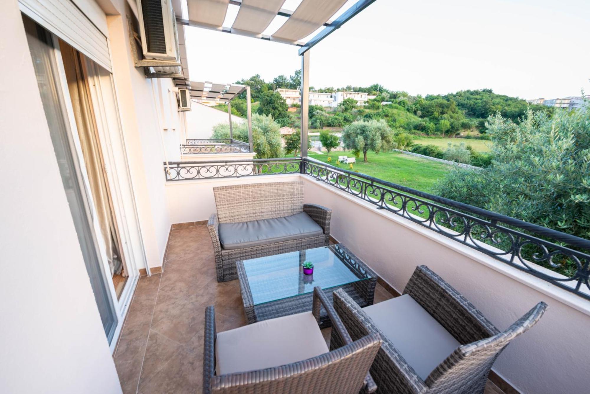 Hotel La Hacienda Ulcinj Esterno foto